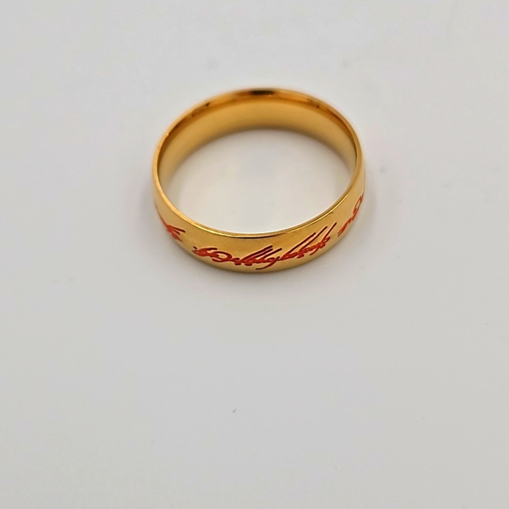 Golden tone ring - Luminescent